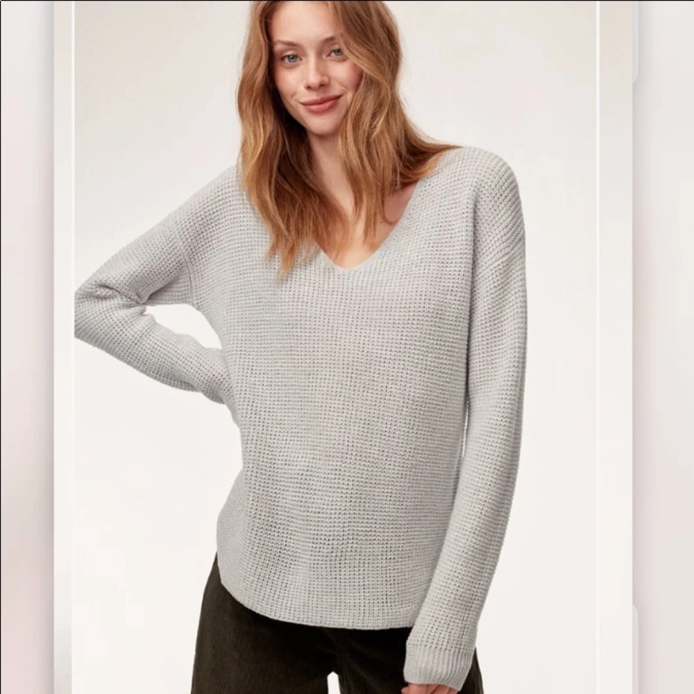 👋 LAST CHANCE👋 Wilfred Free Wolter Sweater